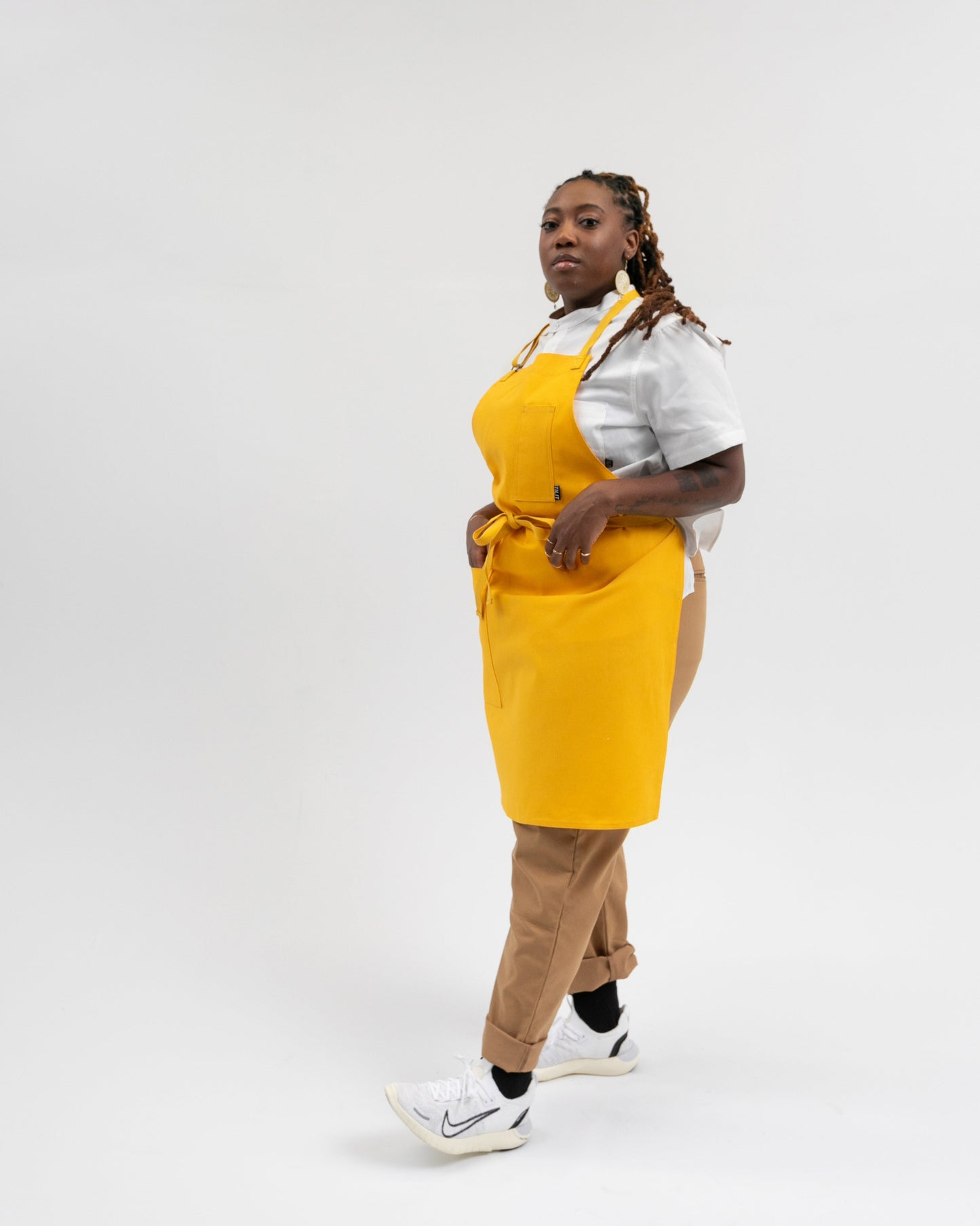 TILIT's yellow apron for the color splash apron of the month