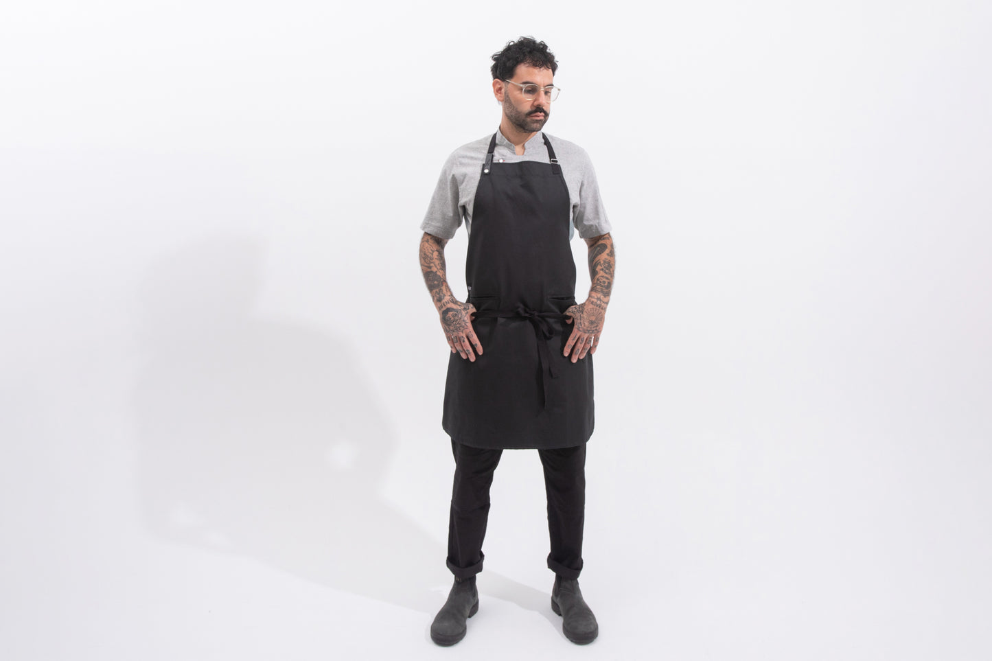 apron for hospitality workers