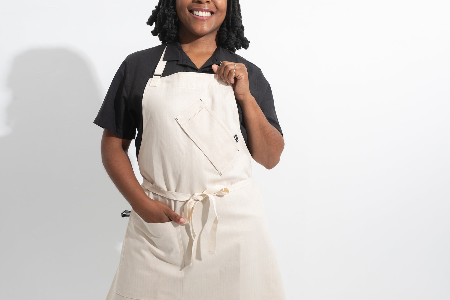 white tilit chef's apron