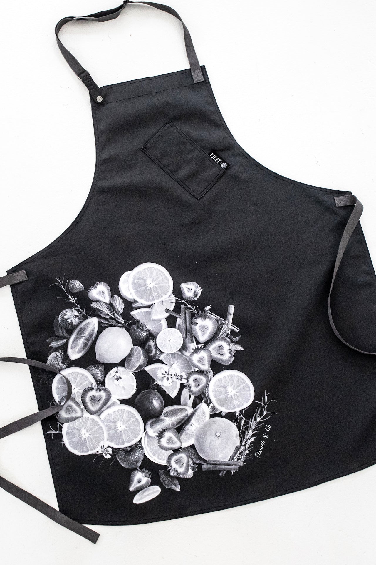 Load image into Gallery viewer, citrus chefs apron design
