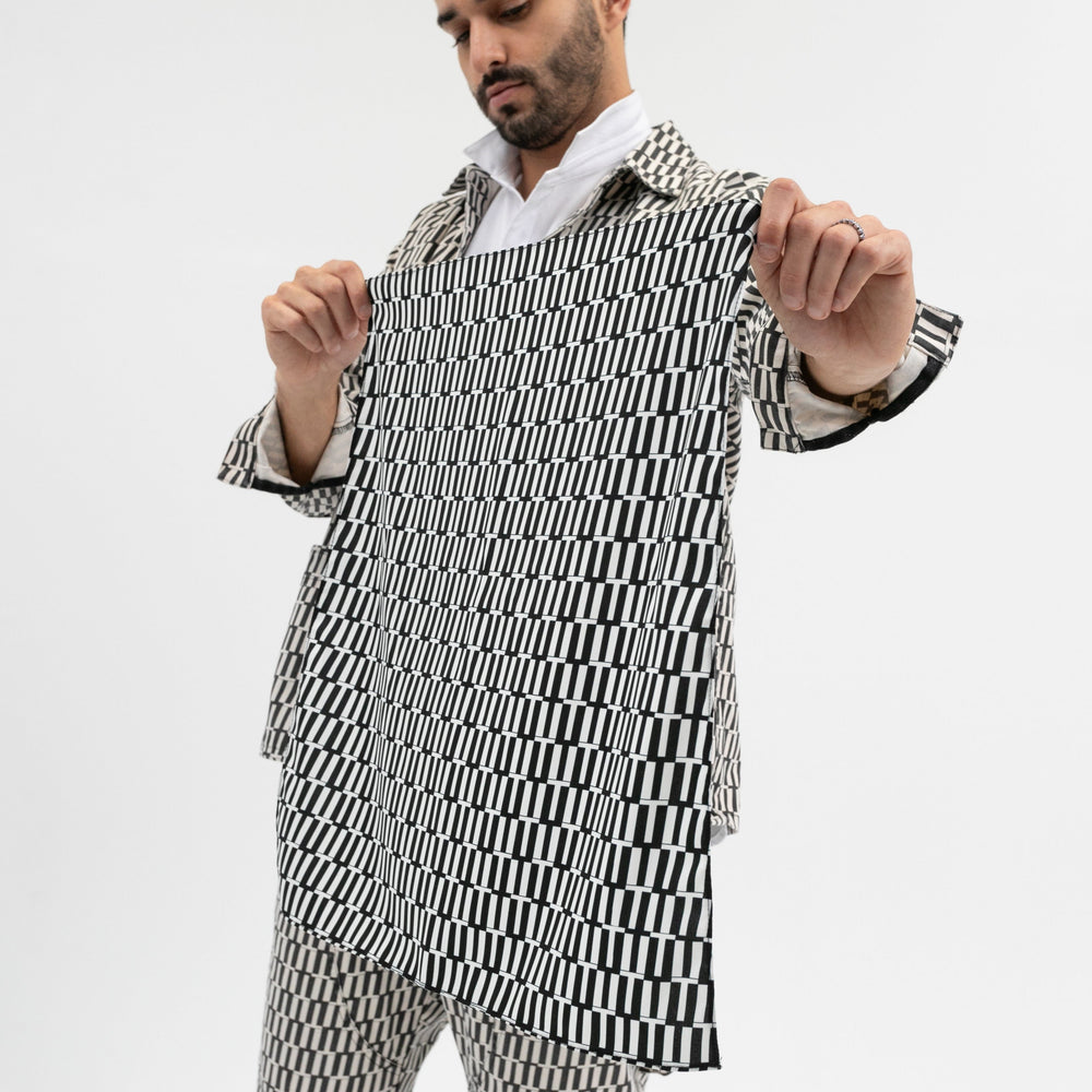 Black and white T print silk scraf 