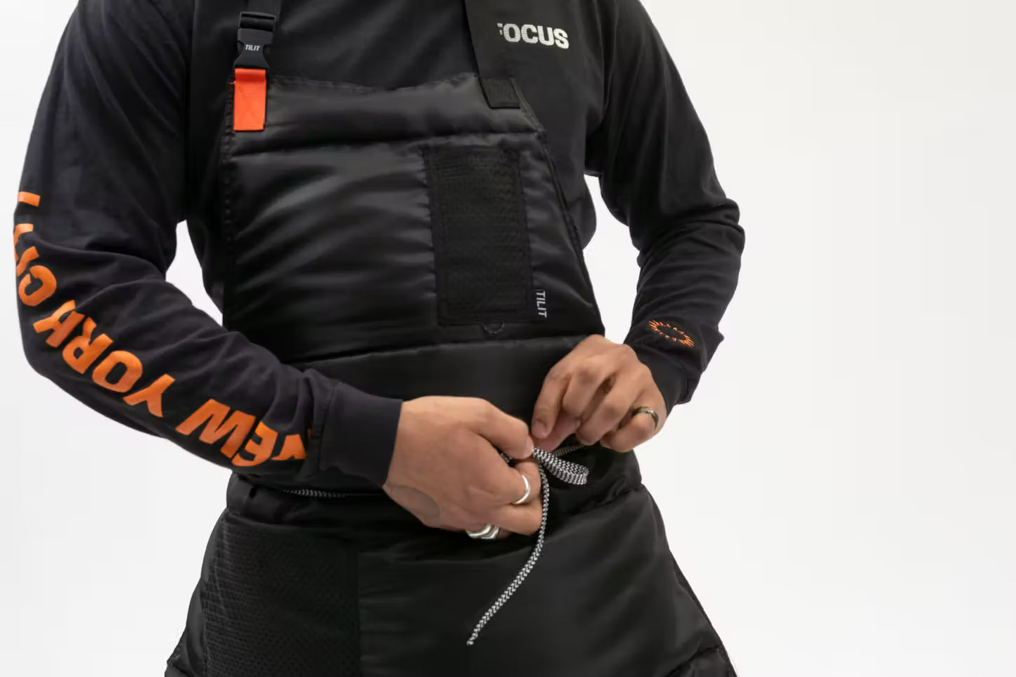 "FOCUS" Puffer Apron