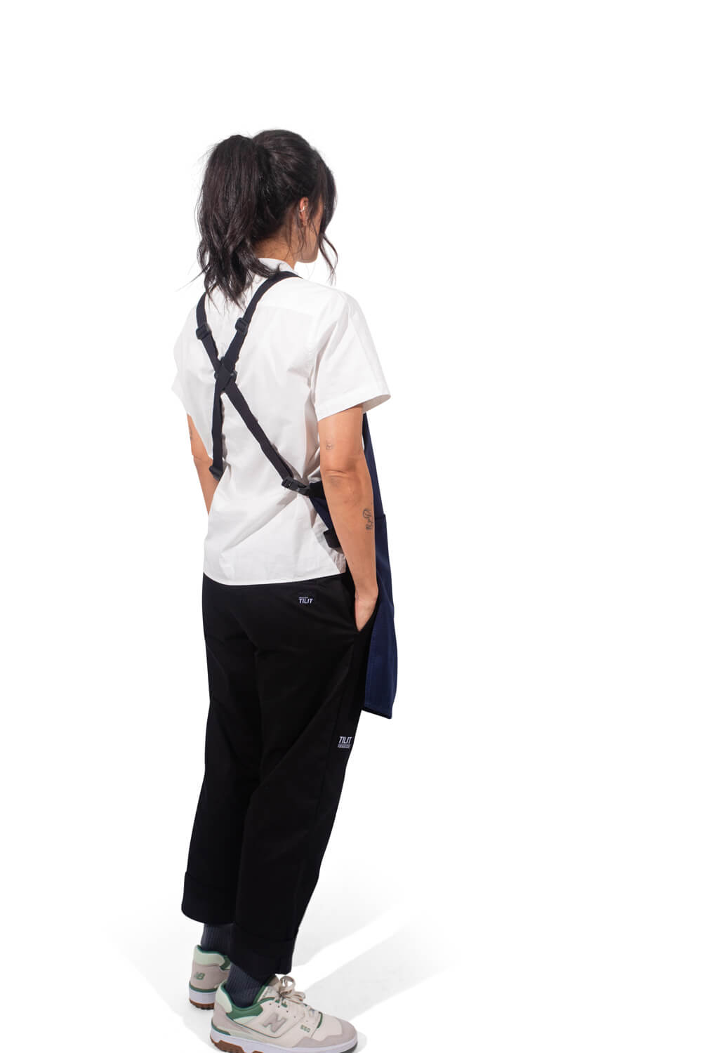 Supply Cross Back Apron – TILIT