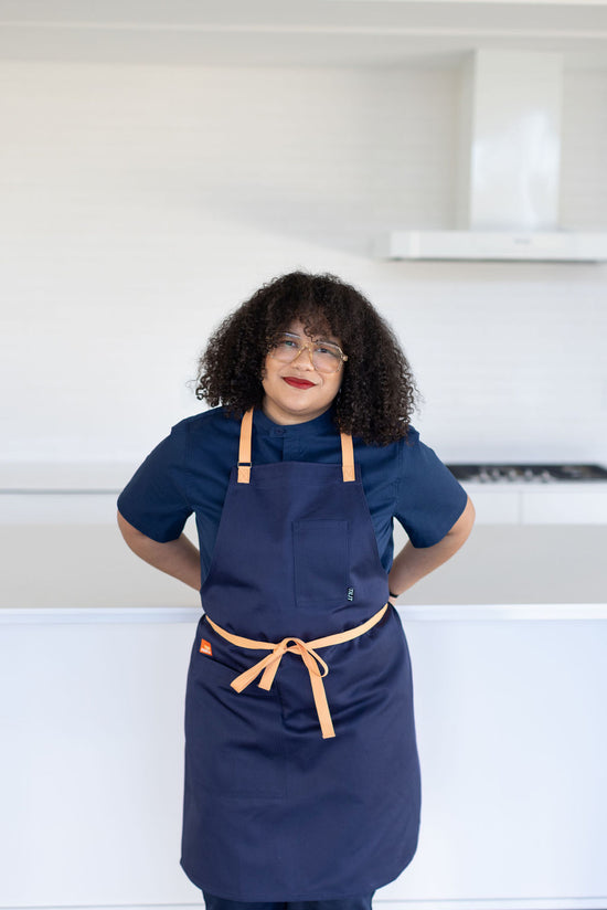Load image into Gallery viewer, TILIT x Paola Velez Wrinkle Free Apron
