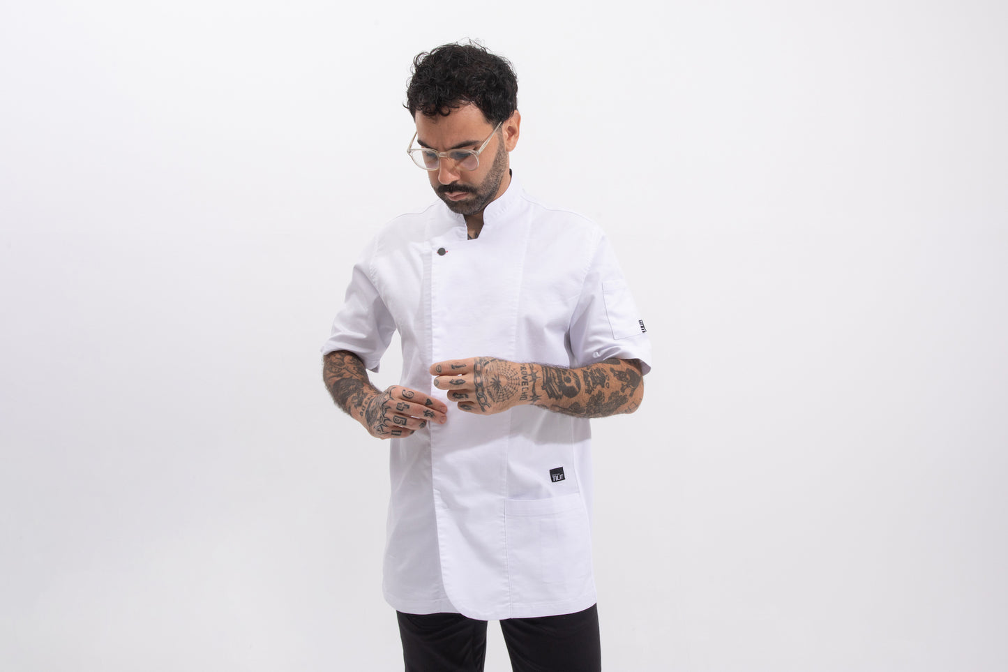 Load image into Gallery viewer, white mens short sleeve chef coat 
